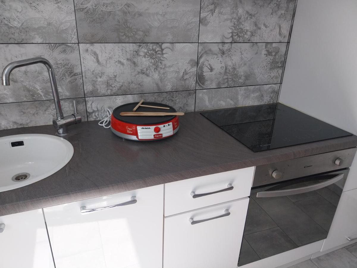 Brig 108 - Private Swimming Pool And Jacuzzi Apartment *