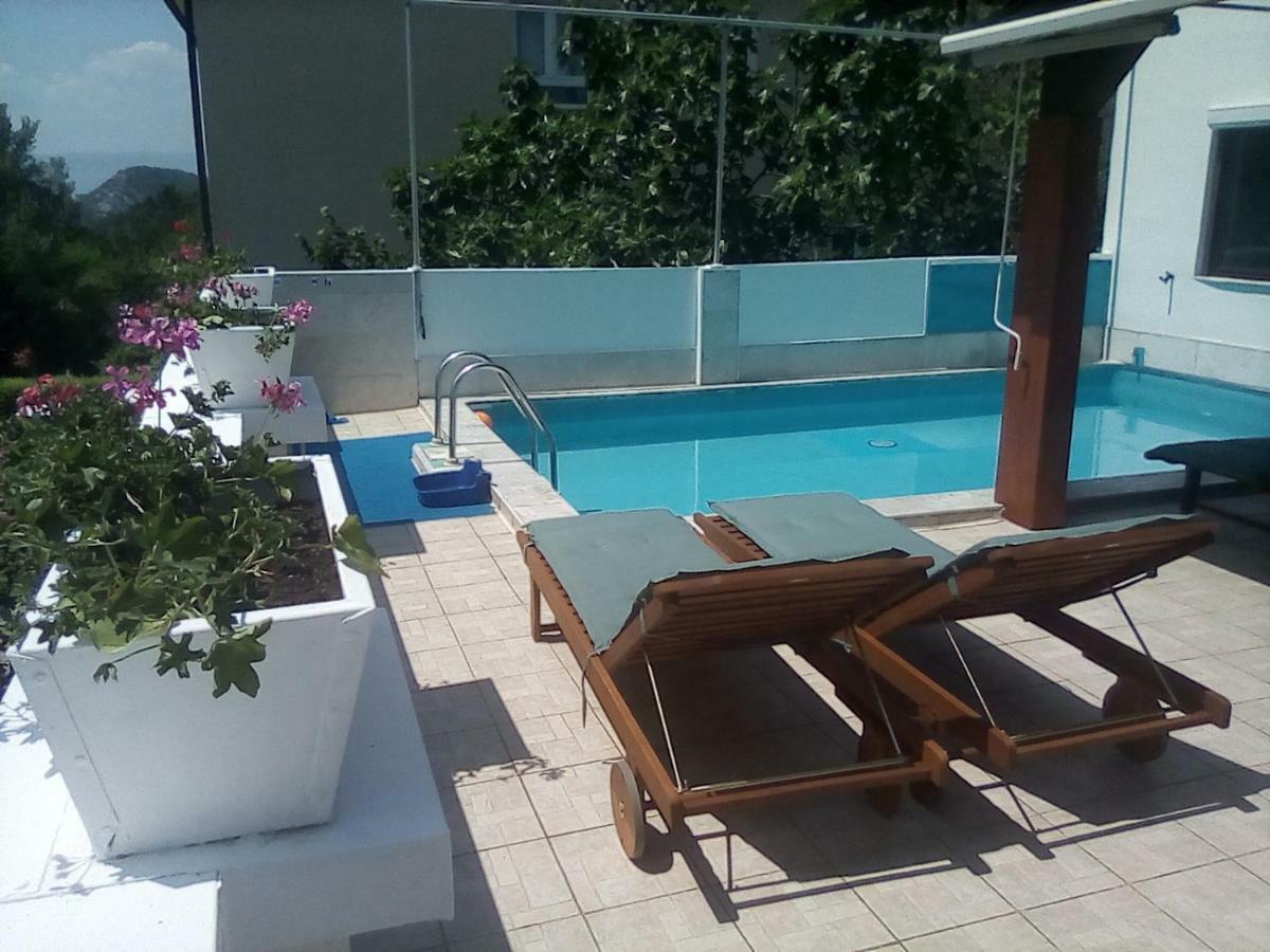 Apartment Brig 108 - Private Swimming Pool And Jacuzzi Rijeka